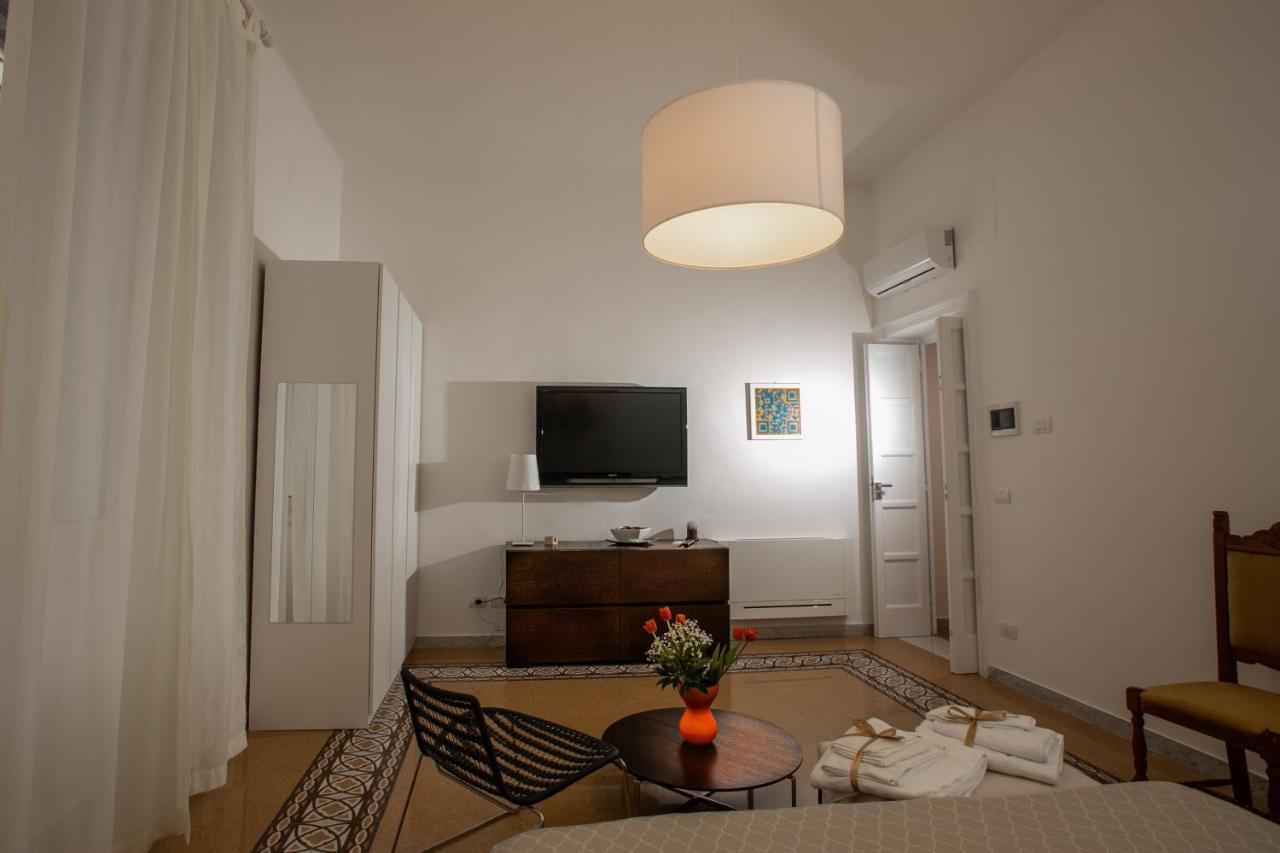 Abate Luxury Interno 3 Apartment Bari Exterior foto