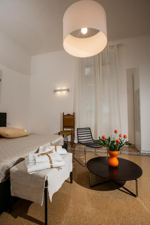Abate Luxury Interno 3 Apartment Bari Exterior foto