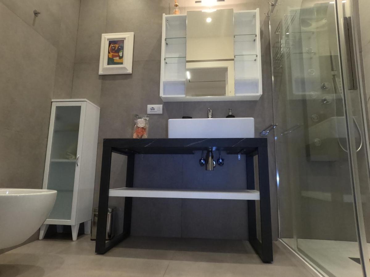 Abate Luxury Interno 3 Apartment Bari Exterior foto
